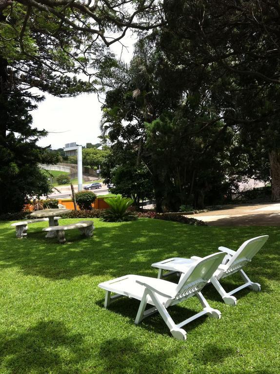 The Crescent Guesthouses - Bnb/Self Catering Durban Eksteriør billede