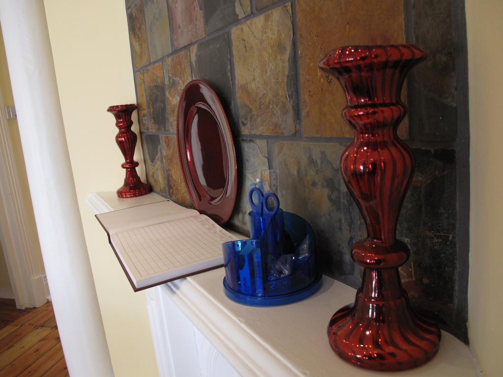 The Crescent Guesthouses - Bnb/Self Catering Durban Eksteriør billede