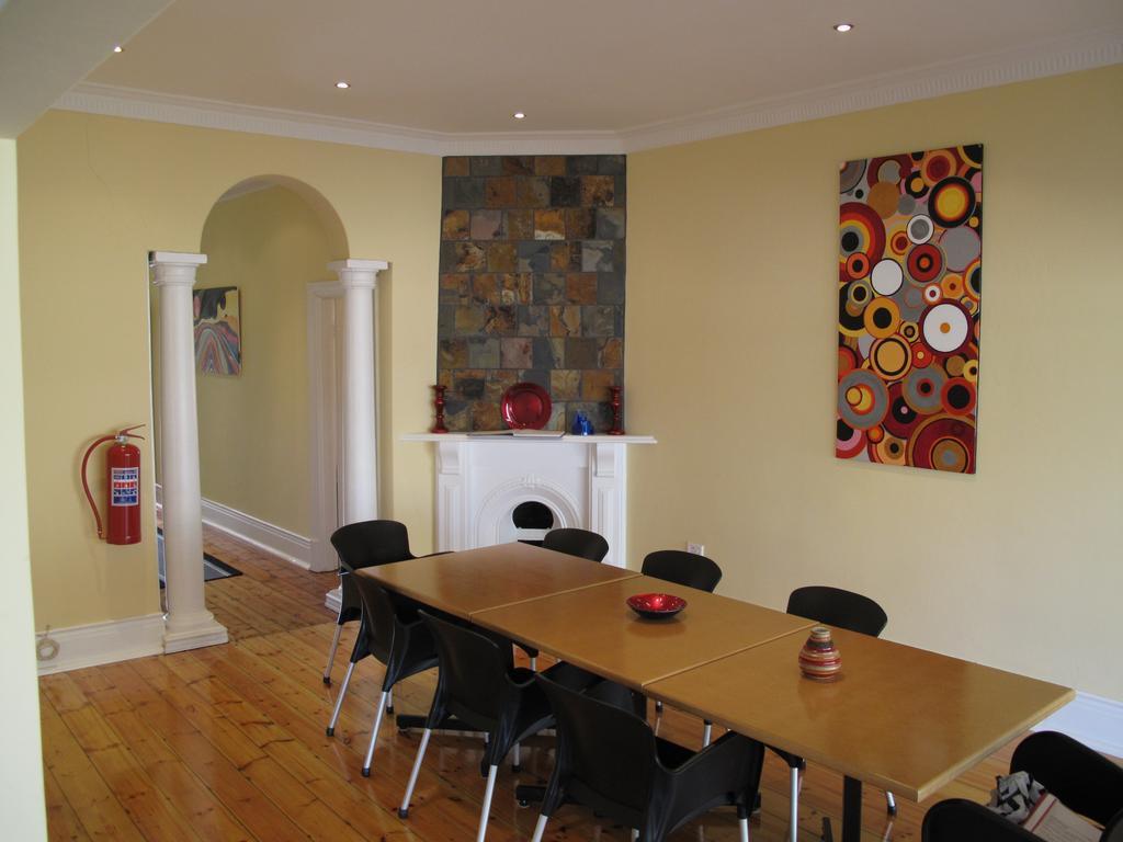 The Crescent Guesthouses - Bnb/Self Catering Durban Eksteriør billede